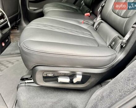 Черный БМВ X7, объемом двигателя 2.99 л и пробегом 33 тыс. км за 129999 $, фото 35 на Automoto.ua