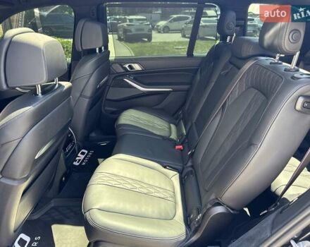 Черный БМВ X7, объемом двигателя 2.99 л и пробегом 33 тыс. км за 135000 $, фото 35 на Automoto.ua