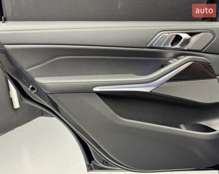 Черный БМВ X7, объемом двигателя 4.4 л и пробегом 61 тыс. км за 137700 $, фото 33 на Automoto.ua