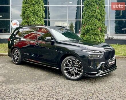 Черный БМВ X7, объемом двигателя 2.99 л и пробегом 33 тыс. км за 129999 $, фото 2 на Automoto.ua
