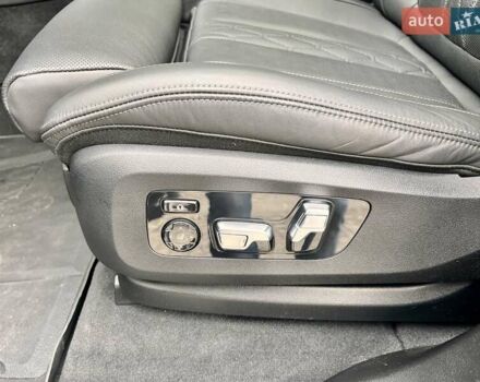 Черный БМВ X7, объемом двигателя 2.99 л и пробегом 33 тыс. км за 129999 $, фото 29 на Automoto.ua