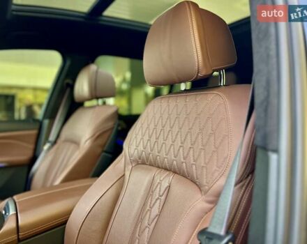 Чорний БМВ X7, об'ємом двигуна 2.99 л та пробігом 35 тис. км за 126000 $, фото 30 на Automoto.ua