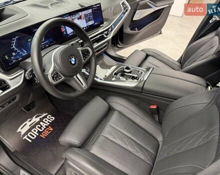 Черный БМВ X7, объемом двигателя 4.39 л и пробегом 25 тыс. км за 155990 $, фото 30 на Automoto.ua