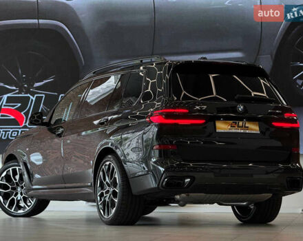 Черный БМВ X7, объемом двигателя 3 л и пробегом 1 тыс. км за 133000 $, фото 10 на Automoto.ua