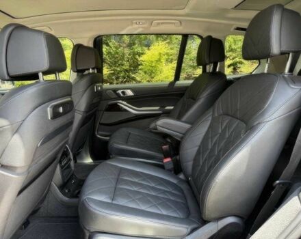 Черный БМВ X7, объемом двигателя 3 л и пробегом 25 тыс. км за 50000 $, фото 10 на Automoto.ua