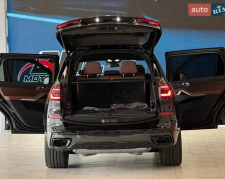 Черный БМВ X7, объемом двигателя 3 л и пробегом 1 тыс. км за 133000 $, фото 14 на Automoto.ua