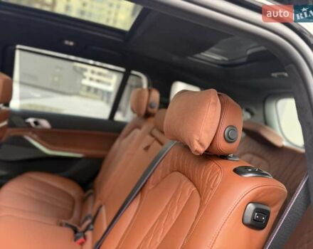 Черный БМВ X7, объемом двигателя 3 л и пробегом 1 тыс. км за 139300 $, фото 46 на Automoto.ua