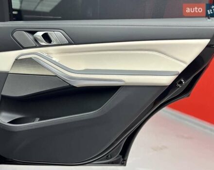 Черный БМВ X7, объемом двигателя 3 л и пробегом 1 тыс. км за 139900 $, фото 58 на Automoto.ua