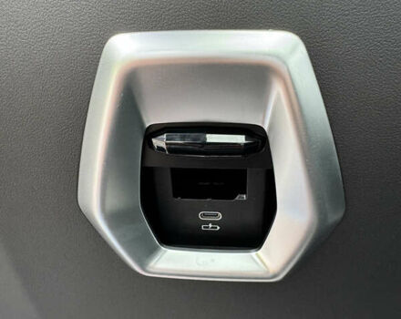 Черный БМВ X7, объемом двигателя 2.99 л и пробегом 14 тыс. км за 148999 $, фото 116 на Automoto.ua