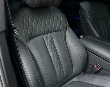 Чорний БМВ X7, об'ємом двигуна 2.99 л та пробігом 62 тис. км за 129999 $, фото 42 на Automoto.ua