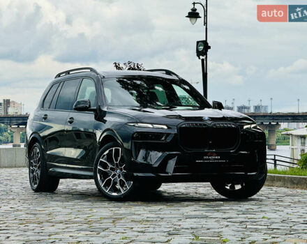 Черный БМВ X7, объемом двигателя 2.99 л и пробегом 14 тыс. км за 148999 $, фото 2 на Automoto.ua