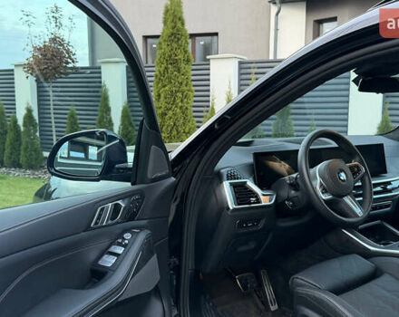 Черный БМВ X7, объемом двигателя 2.99 л и пробегом 22 тыс. км за 138000 $, фото 23 на Automoto.ua