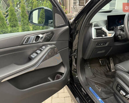Черный БМВ X7, объемом двигателя 2.99 л и пробегом 22 тыс. км за 138000 $, фото 20 на Automoto.ua