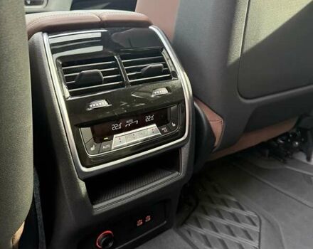 Черный БМВ X7, объемом двигателя 3 л и пробегом 28 тыс. км за 160500 $, фото 59 на Automoto.ua