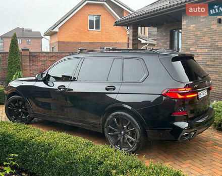 Черный БМВ X7, объемом двигателя 4.39 л и пробегом 15 тыс. км за 125000 $, фото 12 на Automoto.ua
