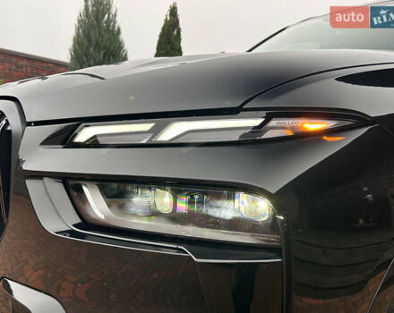 Черный БМВ X7, объемом двигателя 4.39 л и пробегом 15 тыс. км за 125000 $, фото 15 на Automoto.ua