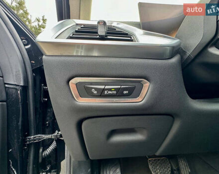 Черный БМВ X7, объемом двигателя 3 л и пробегом 29 тыс. км за 97677 $, фото 15 на Automoto.ua