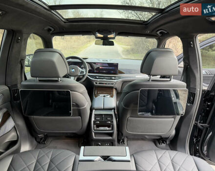 Черный БМВ X7, объемом двигателя 3 л и пробегом 5 тыс. км за 135000 $, фото 40 на Automoto.ua
