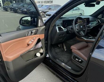 Черный БМВ X7, объемом двигателя 3 л и пробегом 28 тыс. км за 160500 $, фото 36 на Automoto.ua