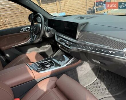 Черный БМВ X7, объемом двигателя 3 л и пробегом 28 тыс. км за 160500 $, фото 57 на Automoto.ua