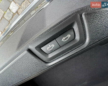 Черный БМВ X7, объемом двигателя 2.99 л и пробегом 14 тыс. км за 148999 $, фото 83 на Automoto.ua