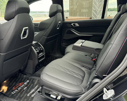 Черный БМВ X7, объемом двигателя 2.99 л и пробегом 14 тыс. км за 148999 $, фото 36 на Automoto.ua