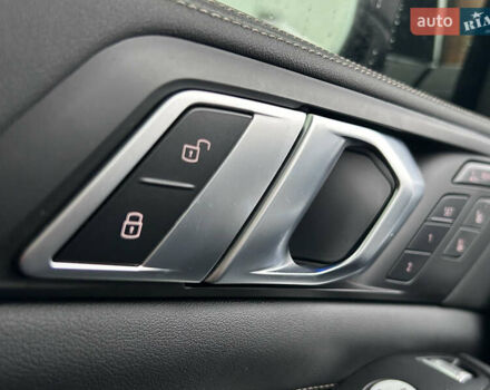 Черный БМВ X7, объемом двигателя 4.39 л и пробегом 15 тыс. км за 125000 $, фото 50 на Automoto.ua