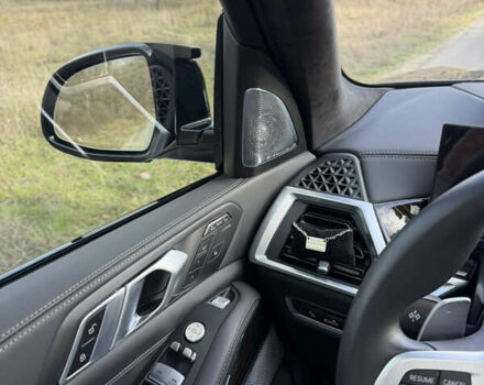 Черный БМВ X7, объемом двигателя 3 л и пробегом 5 тыс. км за 135000 $, фото 57 на Automoto.ua