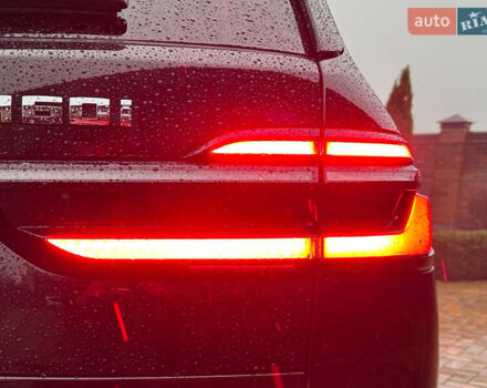 Черный БМВ X7, объемом двигателя 4.39 л и пробегом 15 тыс. км за 125000 $, фото 19 на Automoto.ua