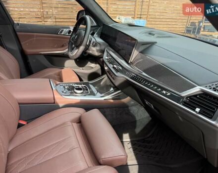 Черный БМВ X7, объемом двигателя 3 л и пробегом 28 тыс. км за 160500 $, фото 50 на Automoto.ua