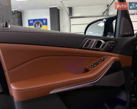 Черный БМВ X7, объемом двигателя 4.39 л и пробегом 1 тыс. км за 182500 $, фото 51 на Automoto.ua