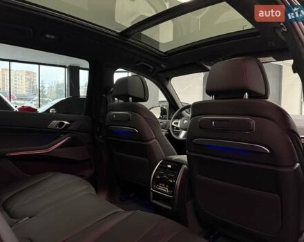 Черный БМВ X7, объемом двигателя 3 л и пробегом 3 тыс. км за 152500 $, фото 60 на Automoto.ua