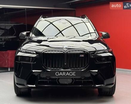 Черный БМВ X7, объемом двигателя 4.4 л и пробегом 1 тыс. км за 185900 $, фото 1 на Automoto.ua