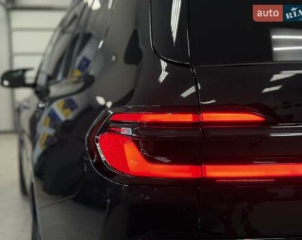 Черный БМВ X7, объемом двигателя 4.39 л и пробегом 1 тыс. км за 182500 $, фото 30 на Automoto.ua