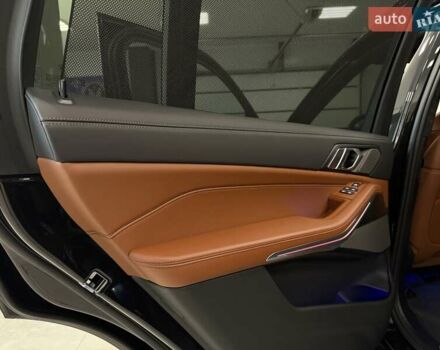 Черный БМВ X7, объемом двигателя 4.39 л и пробегом 1 тыс. км за 182500 $, фото 54 на Automoto.ua