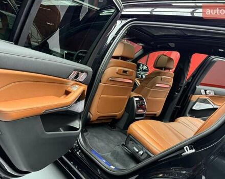 Черный БМВ X7, объемом двигателя 4.4 л и пробегом 1 тыс. км за 185900 $, фото 47 на Automoto.ua