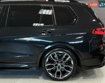 Черный БМВ X7, объемом двигателя 4.39 л и пробегом 9 тыс. км за 178500 $, фото 30 на Automoto.ua