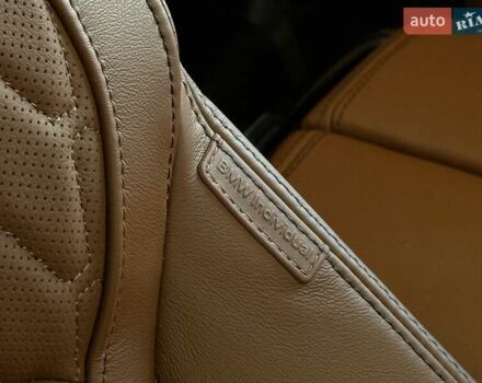 Черный БМВ X7, объемом двигателя 4.39 л и пробегом 1 тыс. км за 182500 $, фото 68 на Automoto.ua