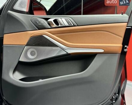 Черный БМВ X7, объемом двигателя 4.4 л и пробегом 1 тыс. км за 185900 $, фото 61 на Automoto.ua