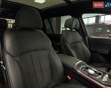 Черный БМВ X7, объемом двигателя 3 л и пробегом 3 тыс. км за 152500 $, фото 69 на Automoto.ua