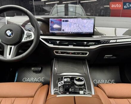 Черный БМВ X7, объемом двигателя 4.4 л и пробегом 1 тыс. км за 185900 $, фото 42 на Automoto.ua