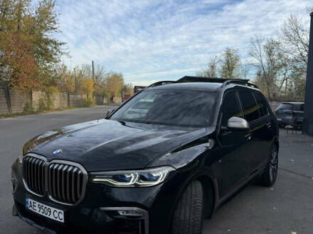 БМВ X7 2020 в Кривом Роге на Automoto.ua Черный БМВ X7, объемом двигателя 4.39 л и пробегом 107 тыс. км за 70600 $, фото 1 на Automoto.ua