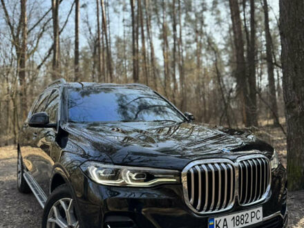 БМВ X7 2020 в Киеве на Automoto.ua Черный БМВ X7, объемом двигателя 3 л и пробегом 99 тыс. км за 58888 $, фото 1 на Automoto.ua