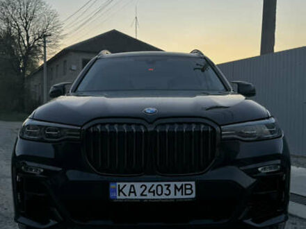 Черный БМВ X7, объемом двигателя 3 л и пробегом 63 тыс. км за 67500 $, фото 1 на Automoto.ua