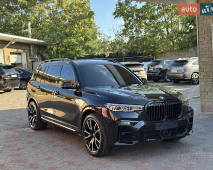 Черный БМВ X7, объемом двигателя 2.99 л и пробегом 83 тыс. км за 88000 $, фото 1 на Automoto.ua