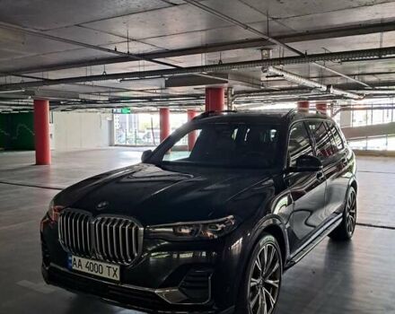 Черный БМВ X7, объемом двигателя 3 л и пробегом 64 тыс. км за 74999 $, фото 1 на Automoto.ua