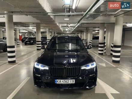 Черный БМВ X7, объемом двигателя 2.99 л и пробегом 55 тыс. км за 87700 $, фото 1 на Automoto.ua