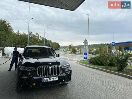 Чорний БМВ X7, об'ємом двигуна 3 л та пробігом 65 тис. км за 86222 $, фото 1 на Automoto.ua