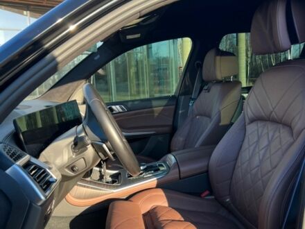 Чорний БМВ X7, об'ємом двигуна 2.99 л та пробігом 73 тис. км за 101000 $, фото 1 на Automoto.ua