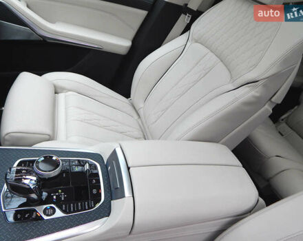 Фиолетовый БМВ X7, объемом двигателя 2.99 л и пробегом 37 тыс. км за 99990 $, фото 13 на Automoto.ua